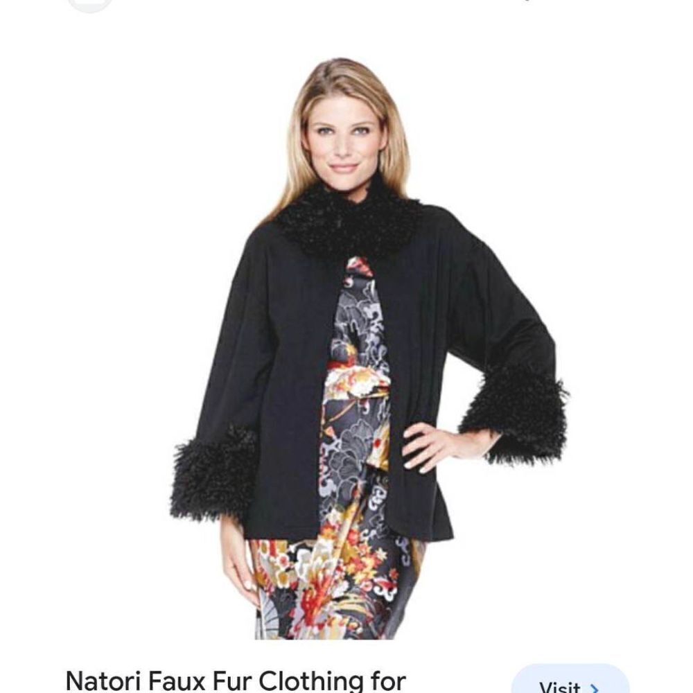 Natori open front black lightweight knit jacket faux fur cuffs and neckline sz m